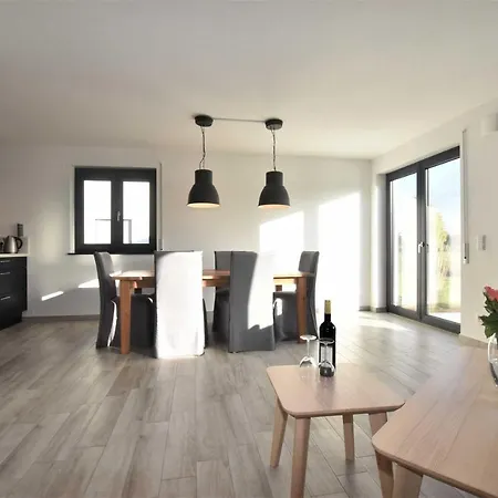 Ferienhaus Wildrose 1 Kuehlungsbor * Kuehlungsborn
