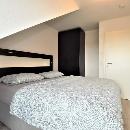 Ferienhaus Wildrose 1 Kuehlungsbor Holiday home *