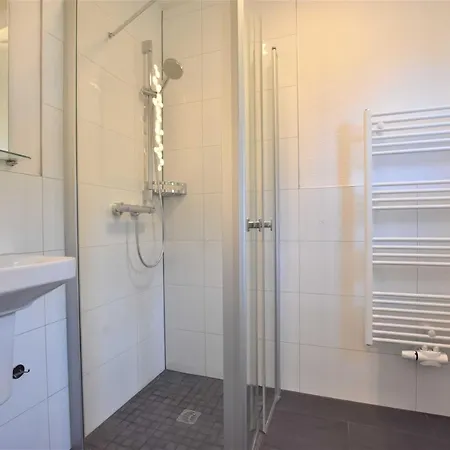 Ferienhaus Wildrose 1 Kuehlungsbor Holiday home Kuehlungsborn