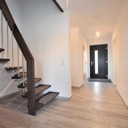 Ferienhaus Wildrose 1 Kuehlungsbor בית נופש